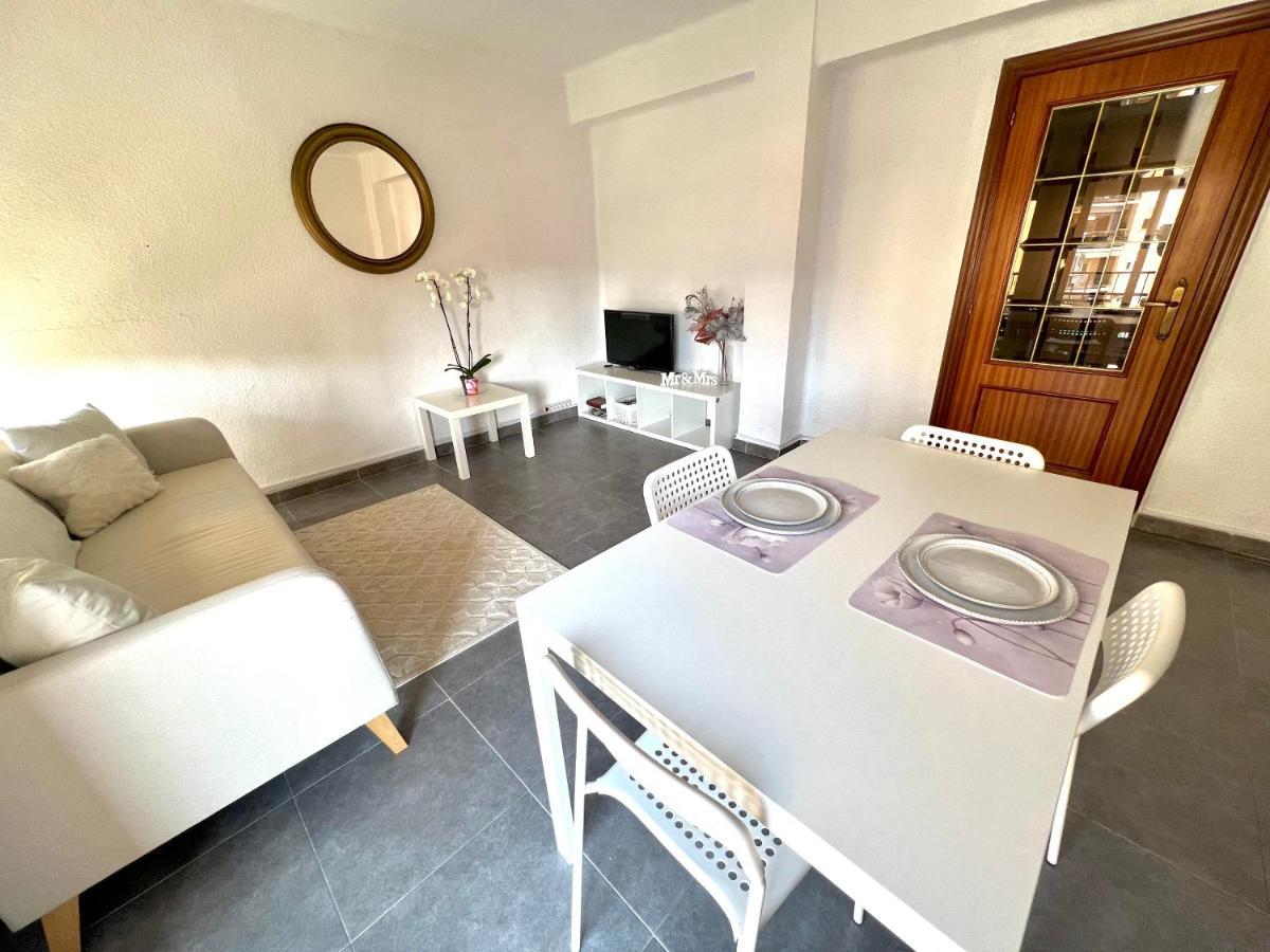 Central Private Room Valencia Eksteriør billede